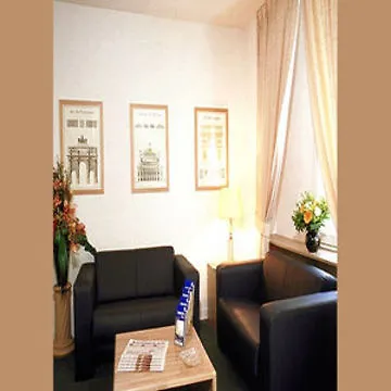 Western Quartier Latin Pantheon باريس