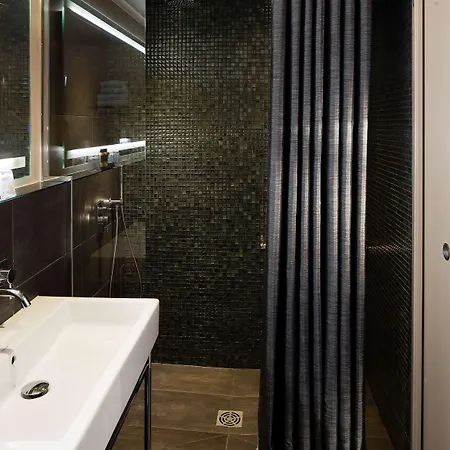 Western Quartier Latin Pantheon ホテル