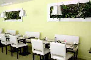 Western Quartier Latin Pantheon