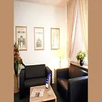 Western Quartier Latin Pantheon パリ